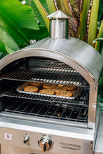 Load image into Gallery viewer, Summerset Freestanding Outdoor Oven