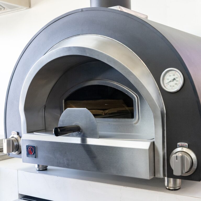 Summerset Hybrid Pizza Oven - Wood or Gas Fired